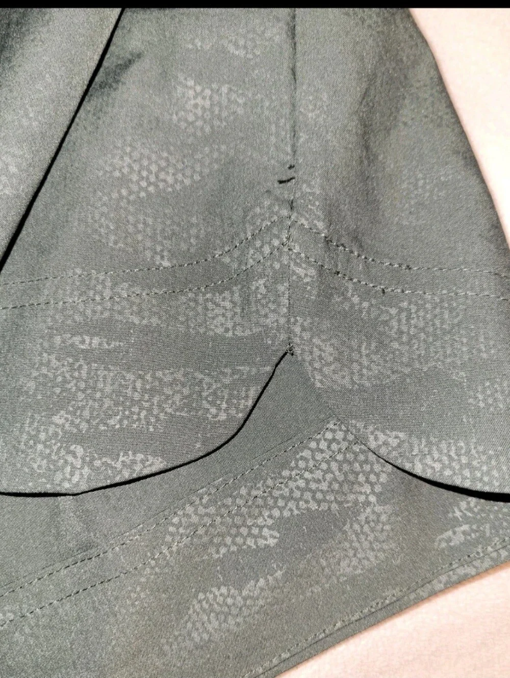 Orvis Dark Green Camo Skort XXL Golf Hiking  Pickleball Pockets  Activewear